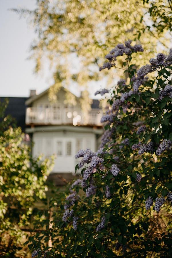 Hotel Juras Maja Ausekli Kaltene Exterior foto